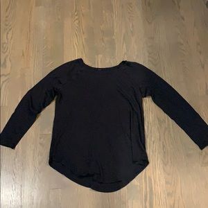 Long sleeve lululemon shirt
